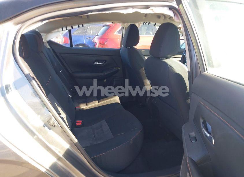 Photo 8 of 2022 Nissan Sentra SR XTRONIC CVT (VIN 3N1AB8DVXNY236979)