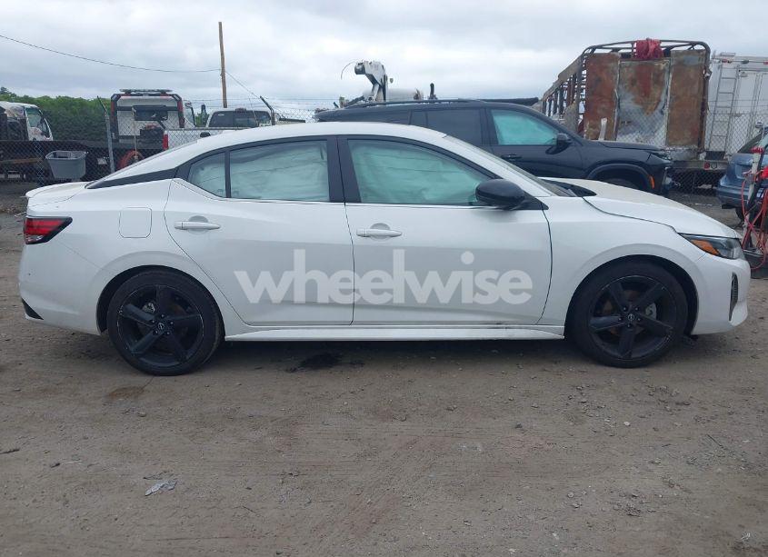 Photo 13 of 2024 Nissan Sentra SR XTRONIC CVT (VIN 3N1AB8DVXRY296895)