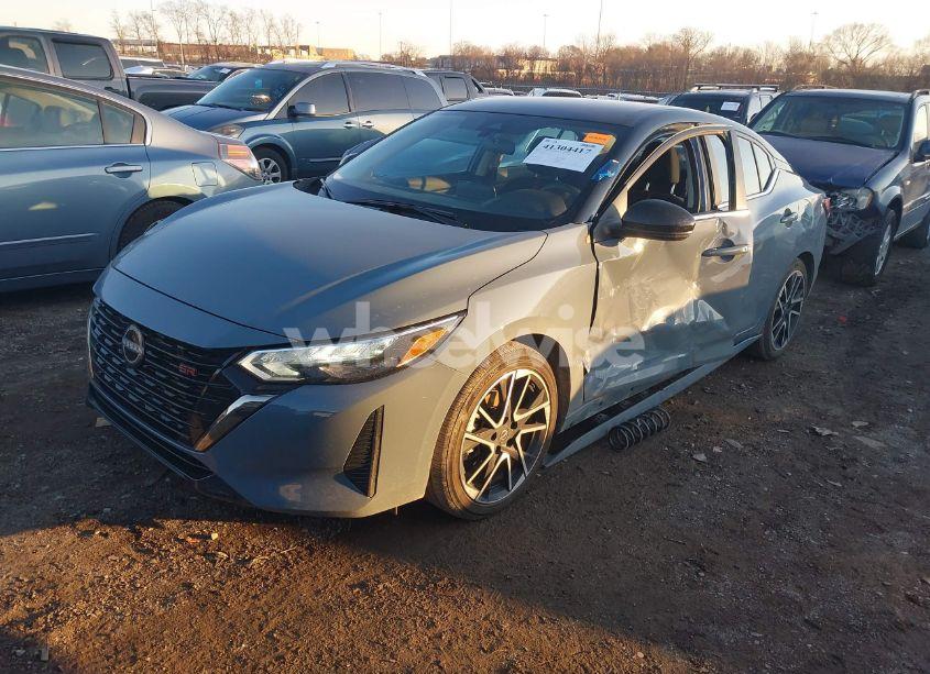 Photo 2 of 2025 Nissan Sentra SR (VIN 3N1AB8DVXSY227713)