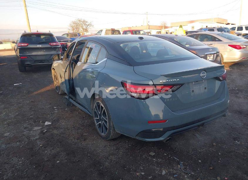 Photo 3 of 2025 Nissan Sentra SR (VIN 3N1AB8DVXSY227713)