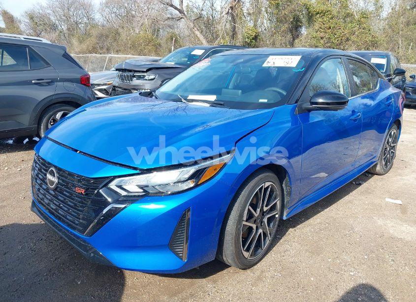 Photo 2 of 2025 Nissan Sentra SR (VIN 3N1AB8DVXSY279682)