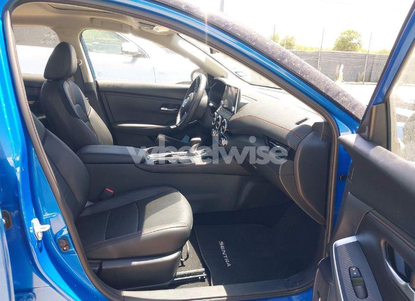 Photo 5 of 2025 Nissan Sentra SR (VIN 3N1AB8DVXSY291251)