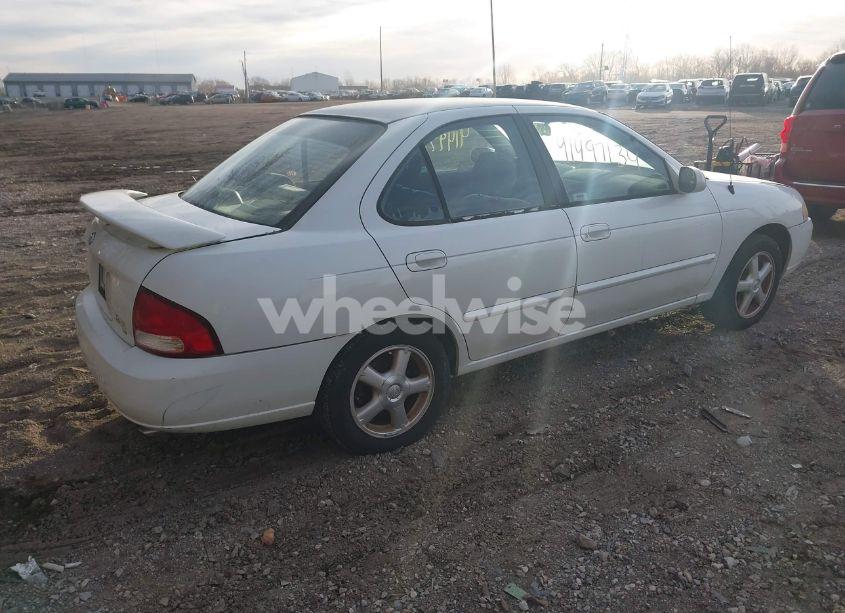 Photo 4 of 2000 Nissan Sentra SE (VIN 3N1BB51A2YL000462)