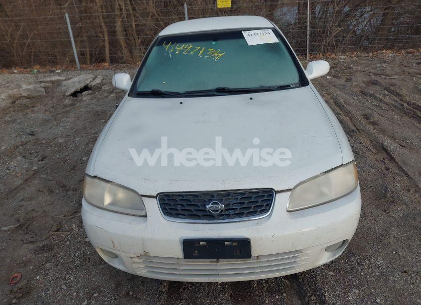 Photo 6 of 2000 Nissan Sentra SE (VIN 3N1BB51A2YL000462)