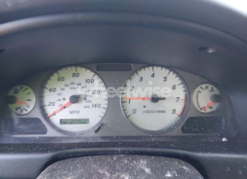 Photo 7 of 2001 Nissan Sentra SE (VIN 3N1BB51D11L113691)