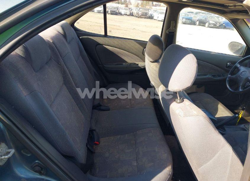 Photo 8 of 2001 Nissan Sentra SE (VIN 3N1BB51D11L113691)