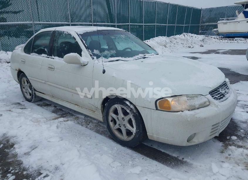 2000 Nissan Sentra SE (VIN 3N1BB51D7YL103998) main photo
