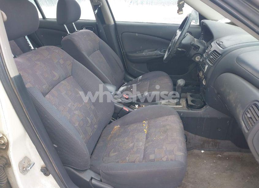 Photo 5 of 2000 Nissan Sentra SE (VIN 3N1BB51D7YL103998)