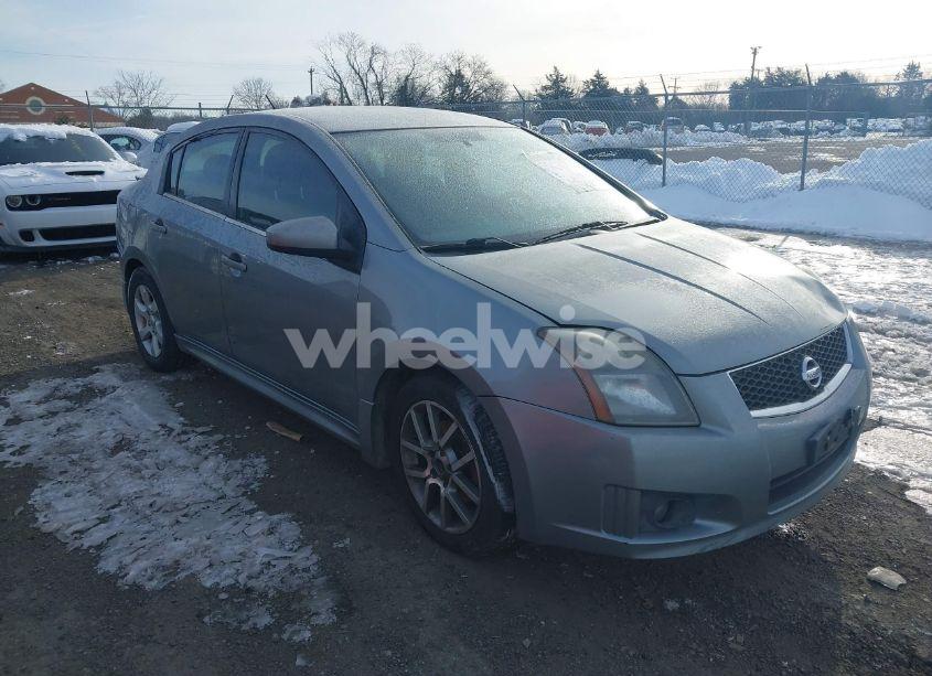 2008 Nissan Sentra SE-R (VIN 3N1BB61E38L707868) main photo