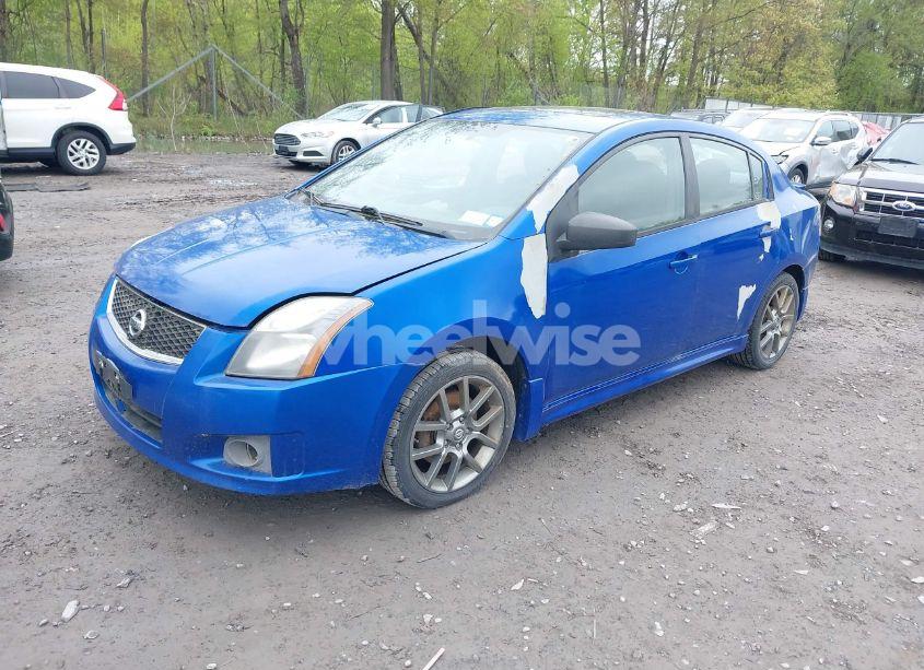 Photo 2 of 2011 Nissan Sentra SE-R (VIN 3N1BB6AP1BL606935)