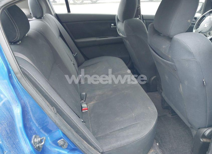 Photo 8 of 2011 Nissan Sentra SE-R (VIN 3N1BB6AP1BL606935)