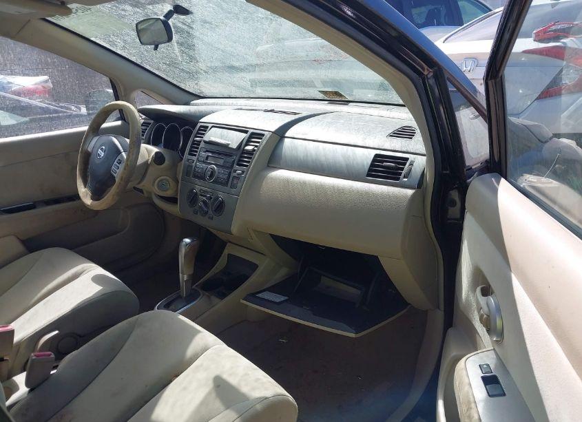 Photo 5 of 2008 Nissan Versa 1.8S (VIN 3N1BC11E08L359933)