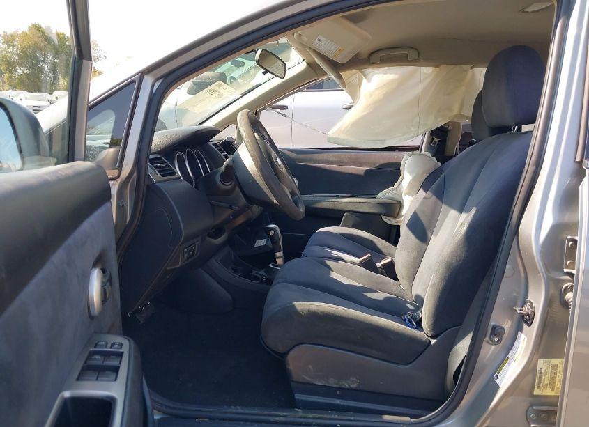 Photo 5 of 2008 Nissan Versa 1.8S (VIN 3N1BC11E08L402375)