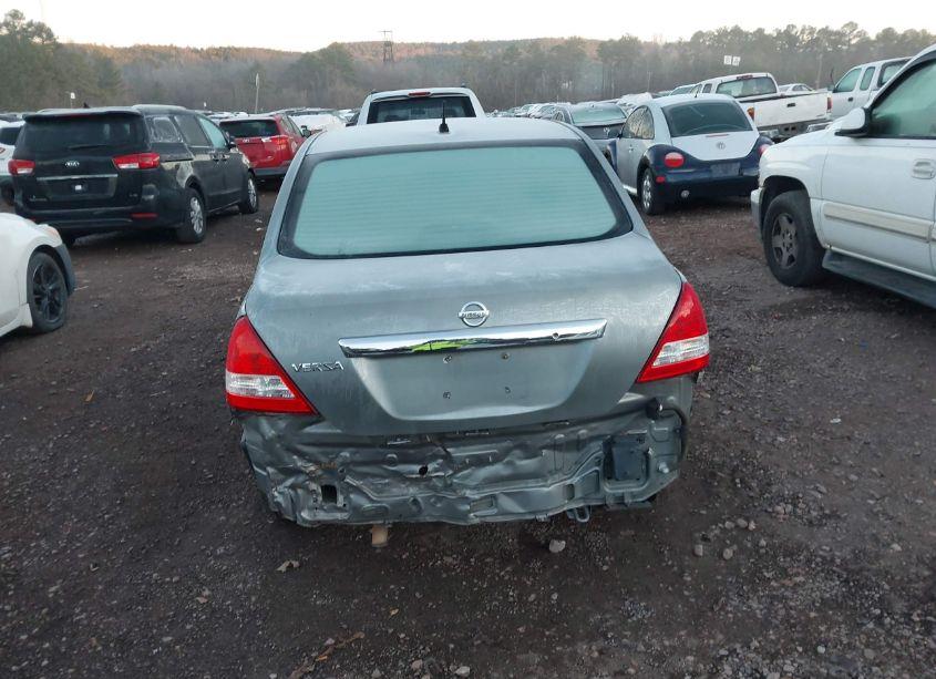 Photo 6 of 2009 Nissan Versa 1.8S (VIN 3N1BC11E09L350845)