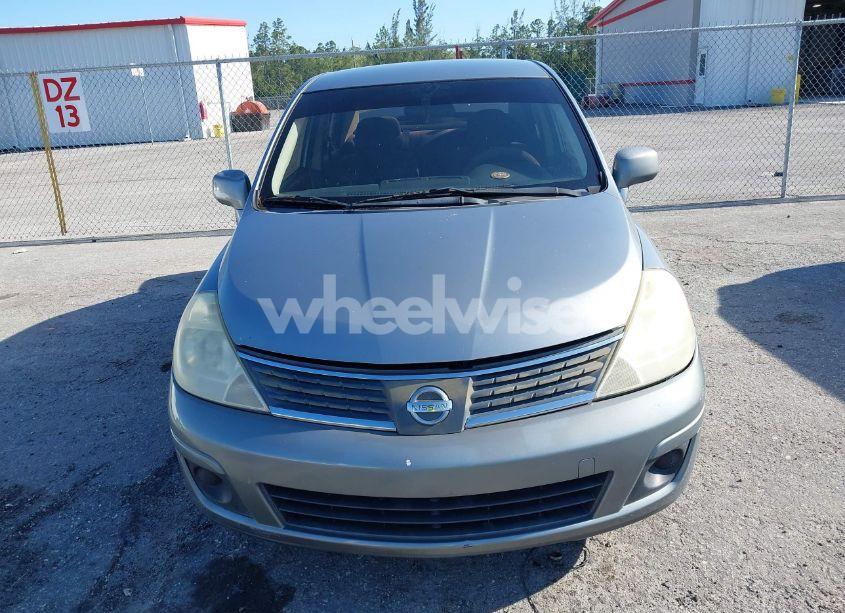Photo 12 of 2009 Nissan Versa 1.8S (VIN 3N1BC11E09L377706)