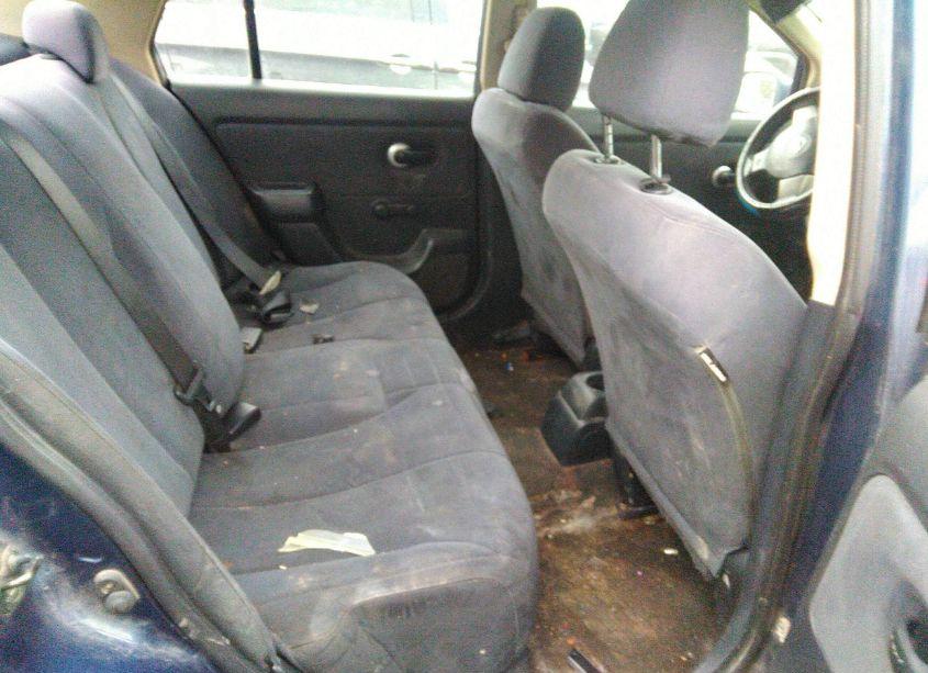 Photo 8 of 2009 Nissan Versa 1.8S (VIN 3N1BC11E09L378919)