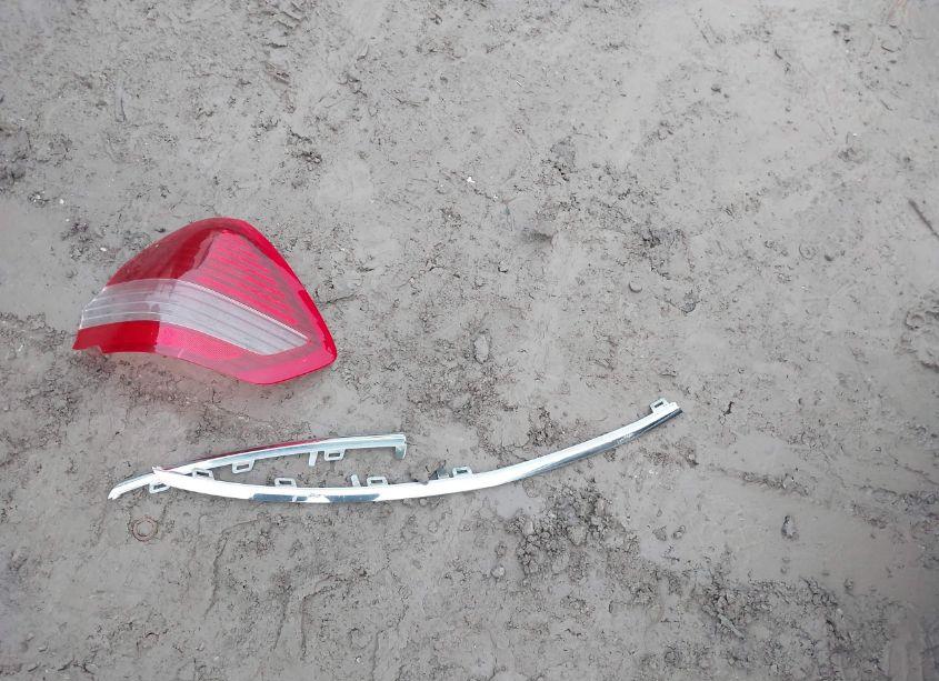 Photo 12 of 2009 Nissan Versa 1.8S (VIN 3N1BC11E09L484092)