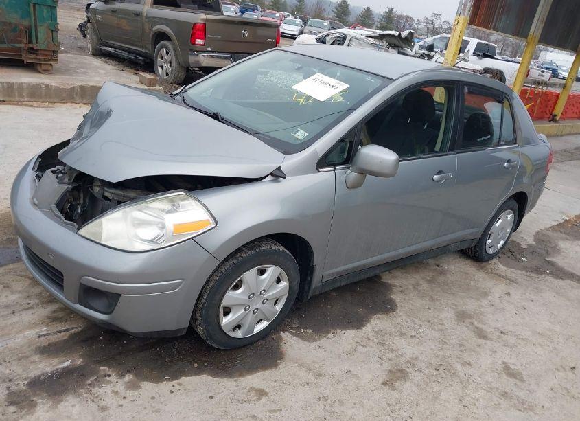 Photo 2 of 2008 Nissan Versa 1.8S (VIN 3N1BC11E18L404278)
