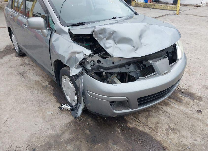 Photo 6 of 2008 Nissan Versa 1.8S (VIN 3N1BC11E18L404278)