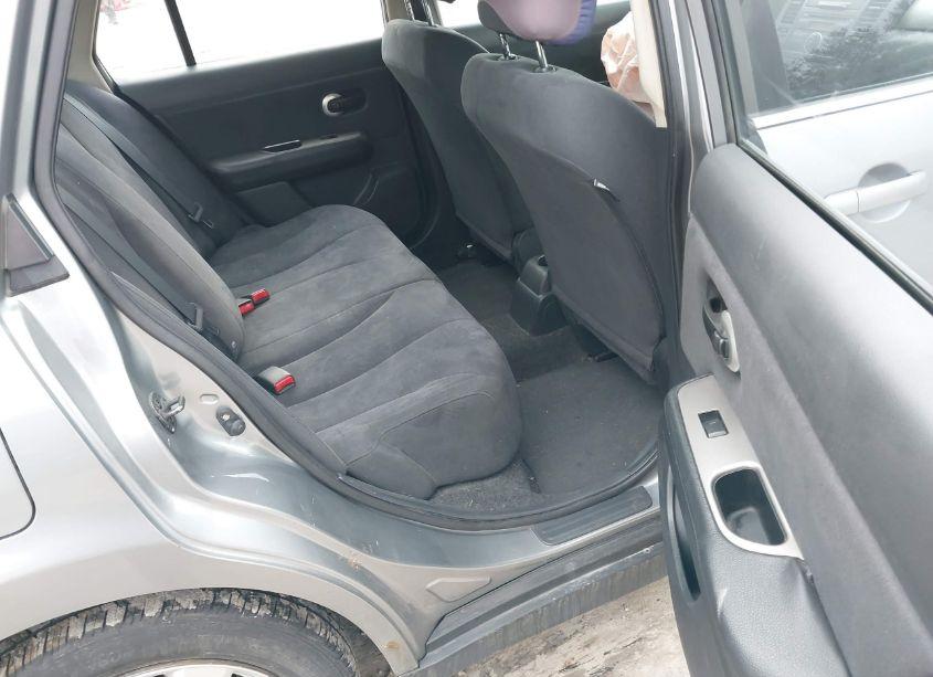 Photo 8 of 2008 Nissan Versa 1.8S (VIN 3N1BC11E18L404278)