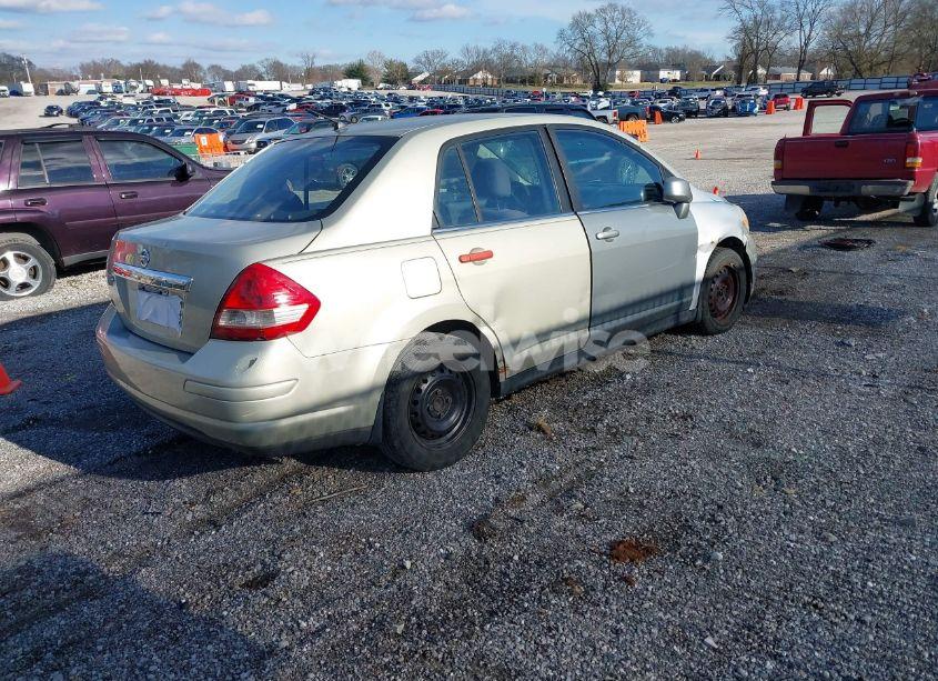 Photo 4 of 2009 Nissan Versa 1.8S (VIN 3N1BC11E19L373163)