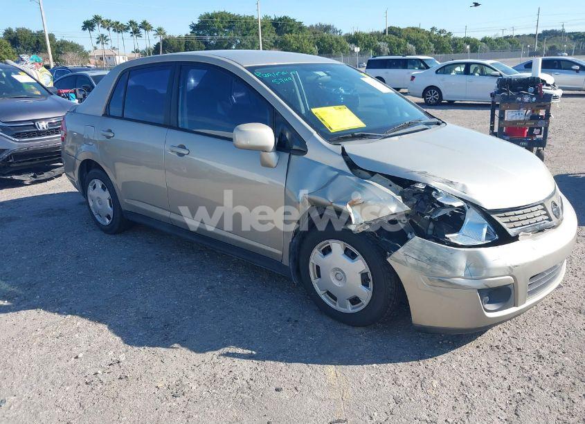2009 Nissan Versa 1.8S (VIN 3N1BC11E19L403570) main photo
