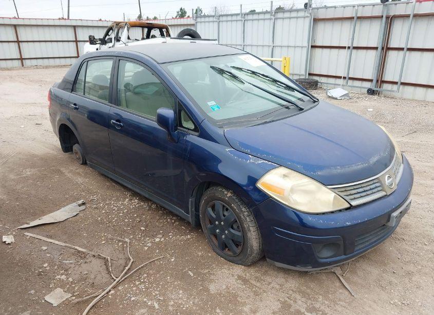 2009 Nissan Versa 1.8S (VIN 3N1BC11E19L448959) main photo