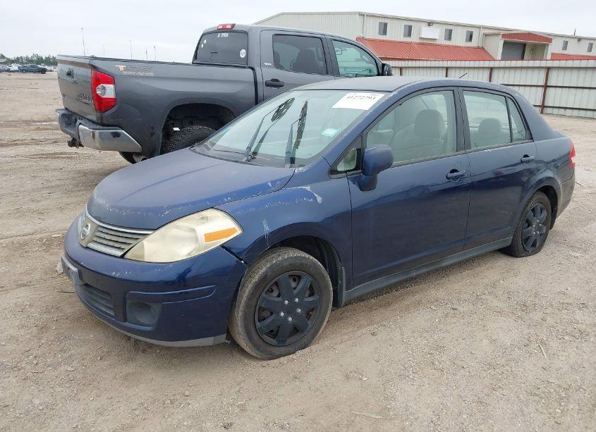 Photo 2 of 2009 Nissan Versa 1.8S (VIN 3N1BC11E19L448959)