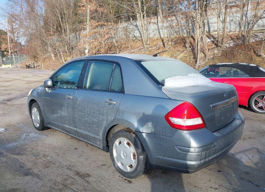 Photo 3 of 2009 Nissan Versa 1.8S (VIN 3N1BC11E19L465289)