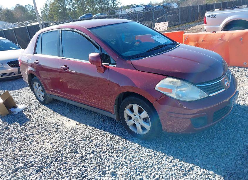 2007 Nissan Versa 1.8SL (VIN 3N1BC11E27L401226) main photo