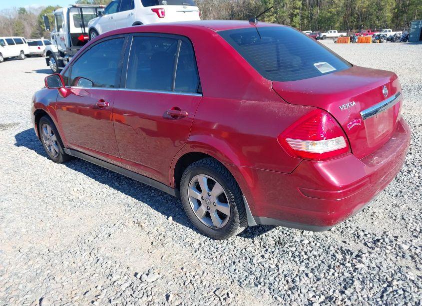 Photo 3 of 2007 Nissan Versa 1.8SL (VIN 3N1BC11E27L401226)