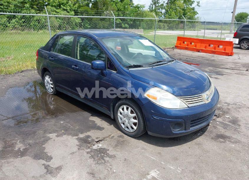 2007 Nissan Versa 1.8S (VIN 3N1BC11E27L456176) main photo