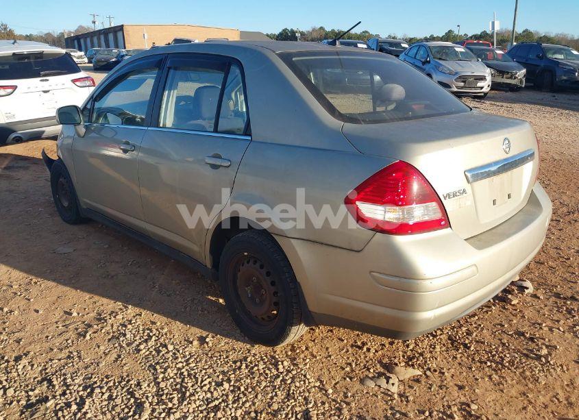 Photo 3 of 2008 Nissan Versa 1.8S (VIN 3N1BC11E28L351929)