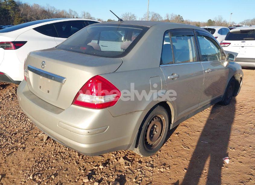 Photo 4 of 2008 Nissan Versa 1.8S (VIN 3N1BC11E28L351929)