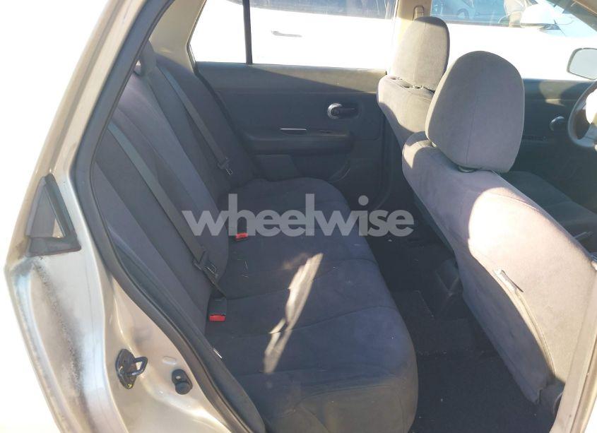 Photo 8 of 2008 Nissan Versa 1.8S (VIN 3N1BC11E28L351929)