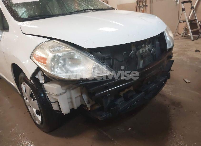 Photo 14 of 2008 Nissan Versa 1.8S (VIN 3N1BC11E28L389368)