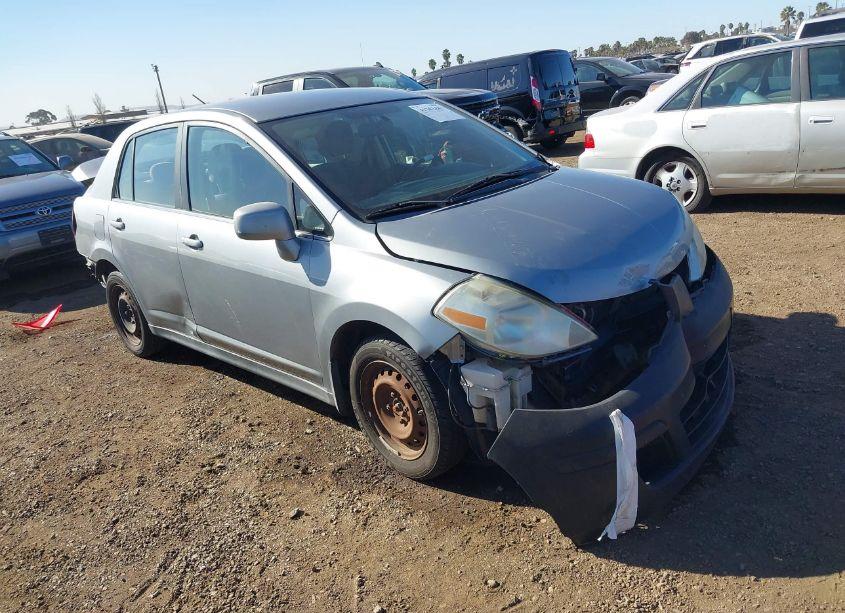2008 Nissan Versa 1.8S (VIN 3N1BC11E28L447494) main photo