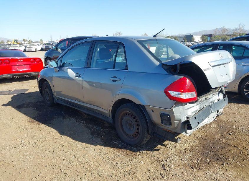 Photo 3 of 2008 Nissan Versa 1.8S (VIN 3N1BC11E28L447494)