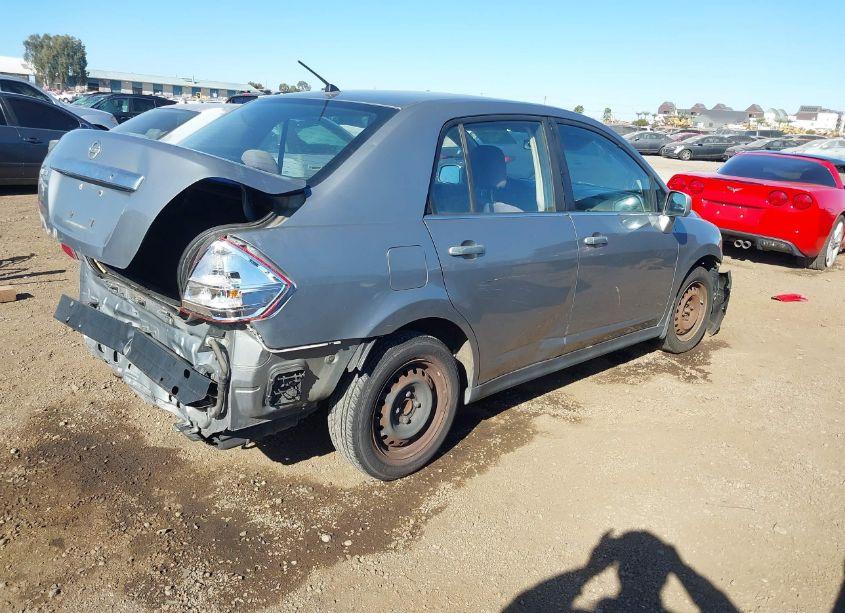 Photo 4 of 2008 Nissan Versa 1.8S (VIN 3N1BC11E28L447494)