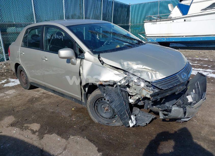 2009 Nissan Versa 1.8S (VIN 3N1BC11E29L442748) main photo