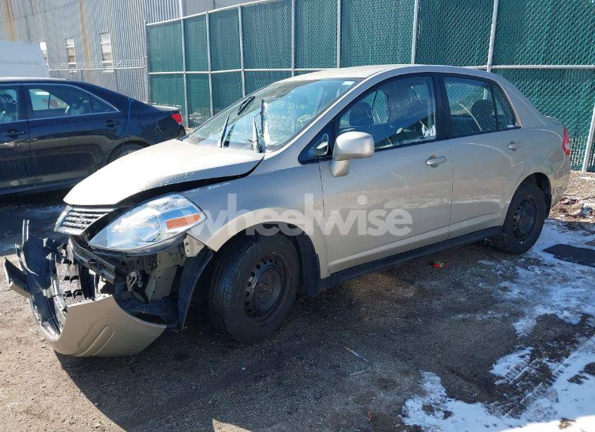 Photo 2 of 2009 Nissan Versa 1.8S (VIN 3N1BC11E29L442748)