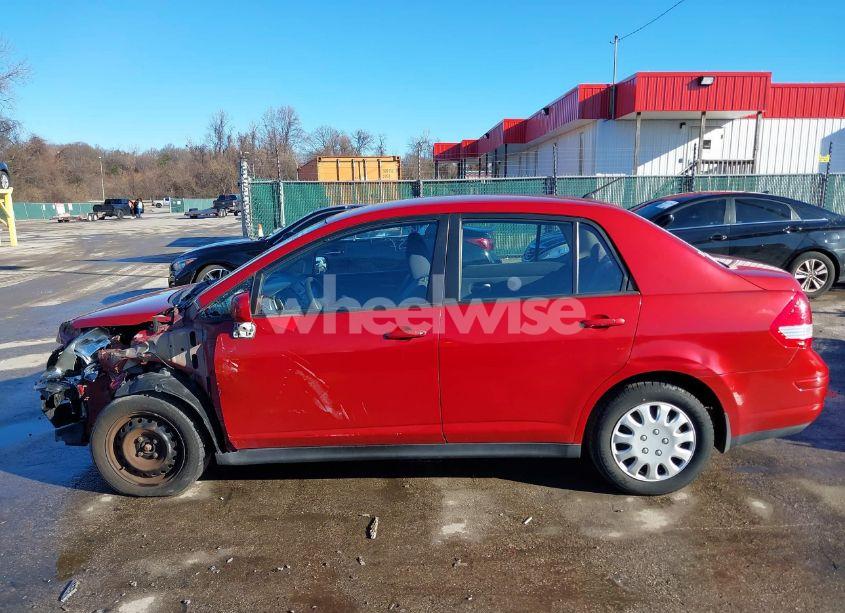 Photo 15 of 2009 Nissan Versa 1.8S (VIN 3N1BC11E29L470758)
