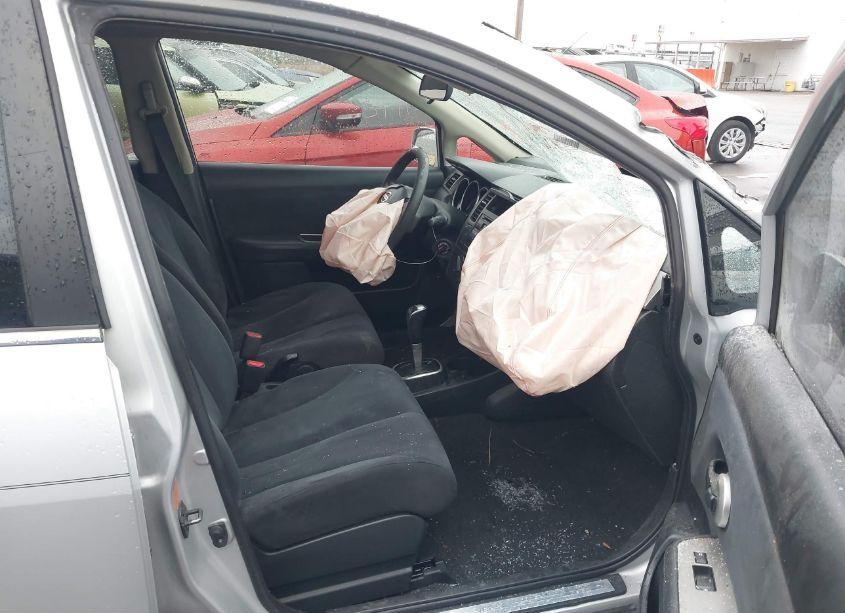 Photo 5 of 2007 Nissan Versa 1.8S (VIN 3N1BC11E37L448524)