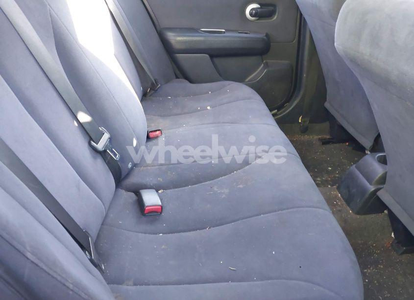 Photo 8 of 2008 Nissan Versa 1.8S (VIN 3N1BC11E38L389850)