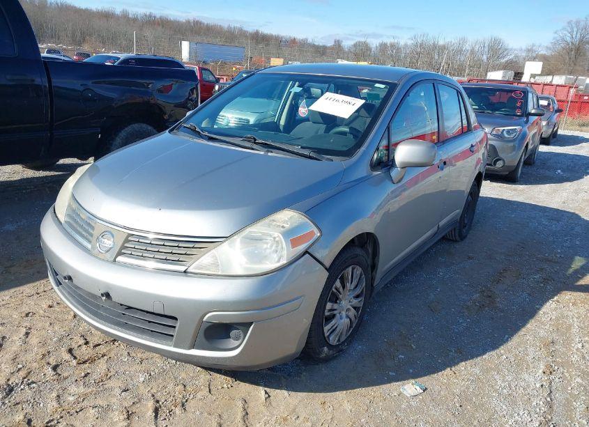 Photo 2 of 2009 Nissan Versa 1.8S (VIN 3N1BC11E39L402128)