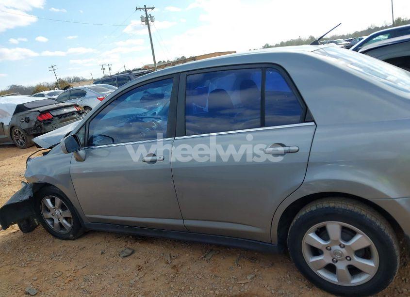 Photo 13 of 2007 Nissan Versa 1.8SL (VIN 3N1BC11E47L424507)