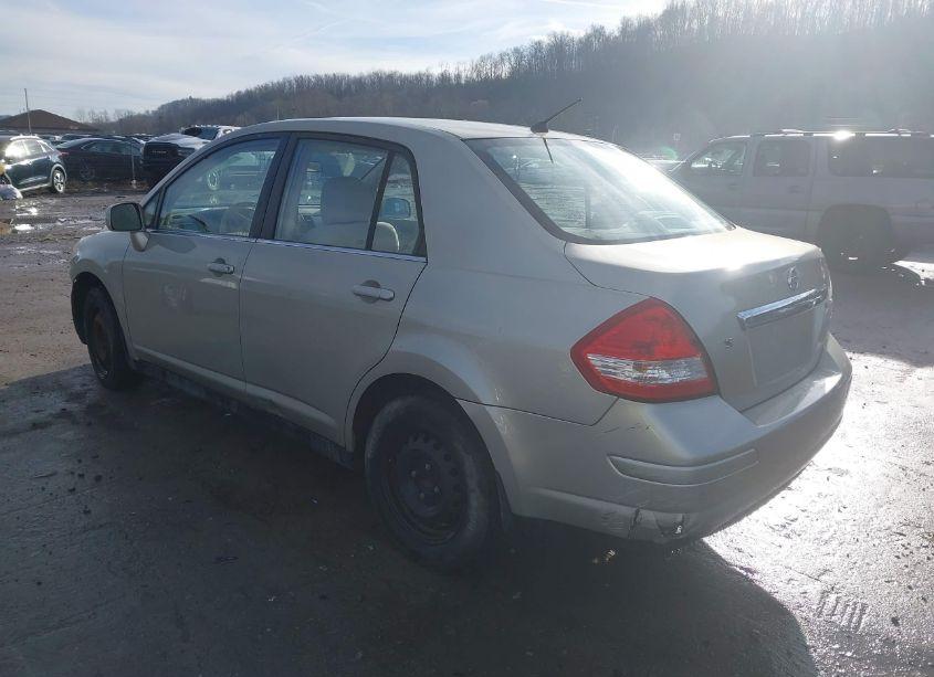 Photo 3 of 2007 Nissan Versa 1.8S (VIN 3N1BC11E57L438142)