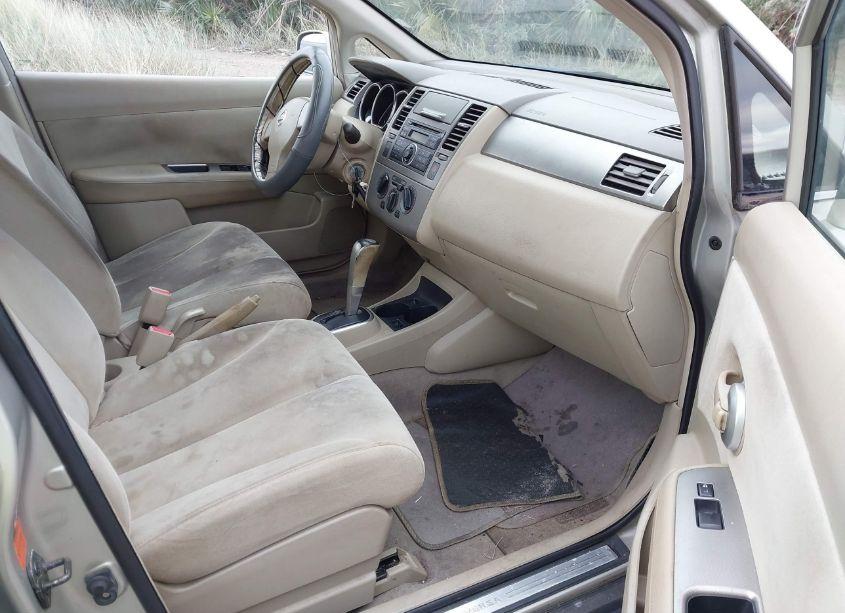 Photo 5 of 2007 Nissan Versa 1.8S (VIN 3N1BC11E57L441686)