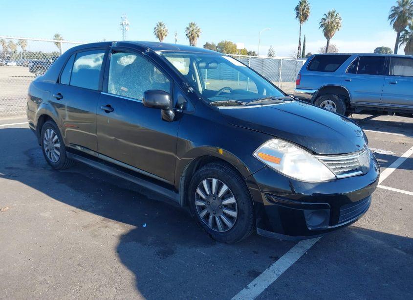 2008 Nissan Versa 1.8S (VIN 3N1BC11E58L363346) main photo