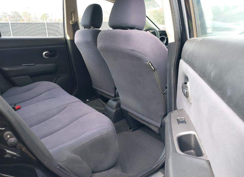 Photo 8 of 2009 Nissan Versa 1.8S (VIN 3N1BC11E59L384733)